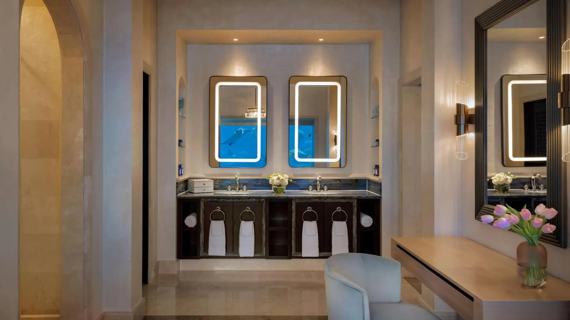 Atlantis, The Palm Hotel Dubai Resort