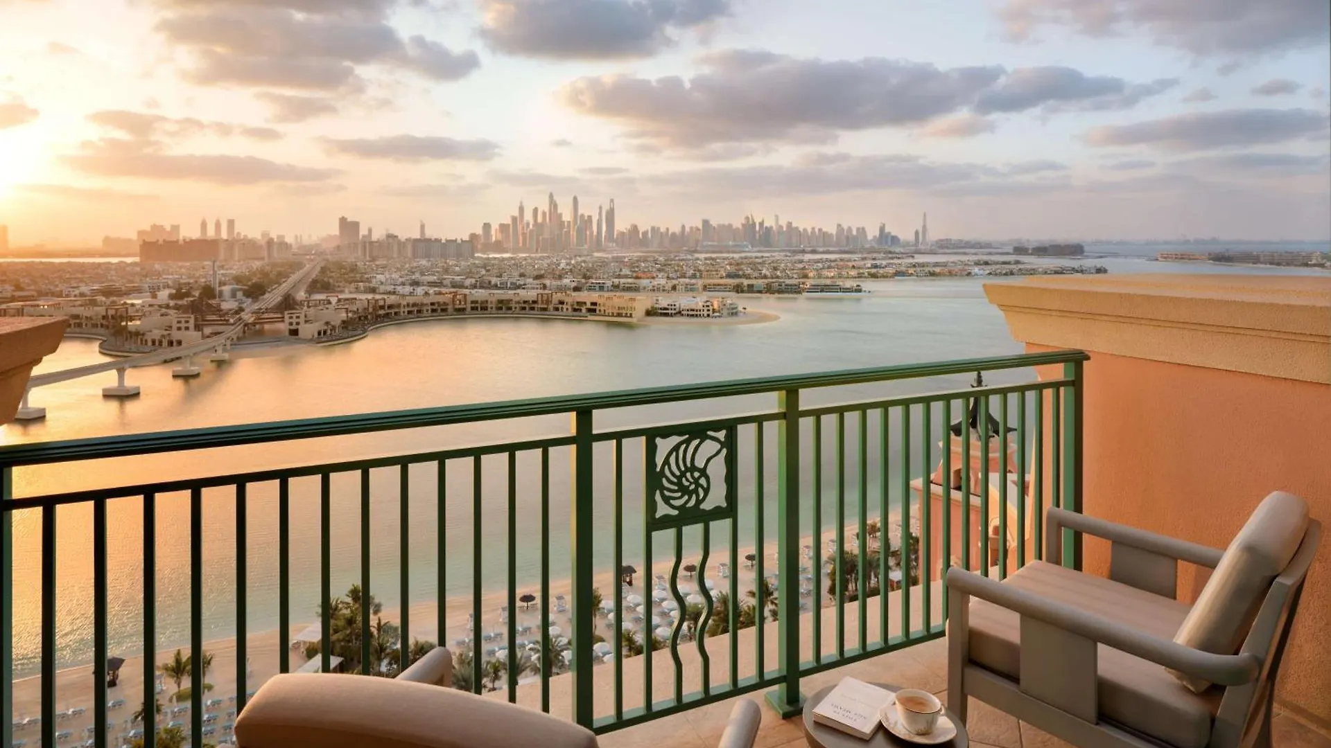 Atlantis, The Palm Hotel Dubai 5*,  United Arab Emirates